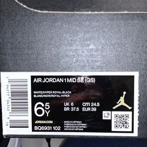 Air Jordan 1 Mid SE (GS)